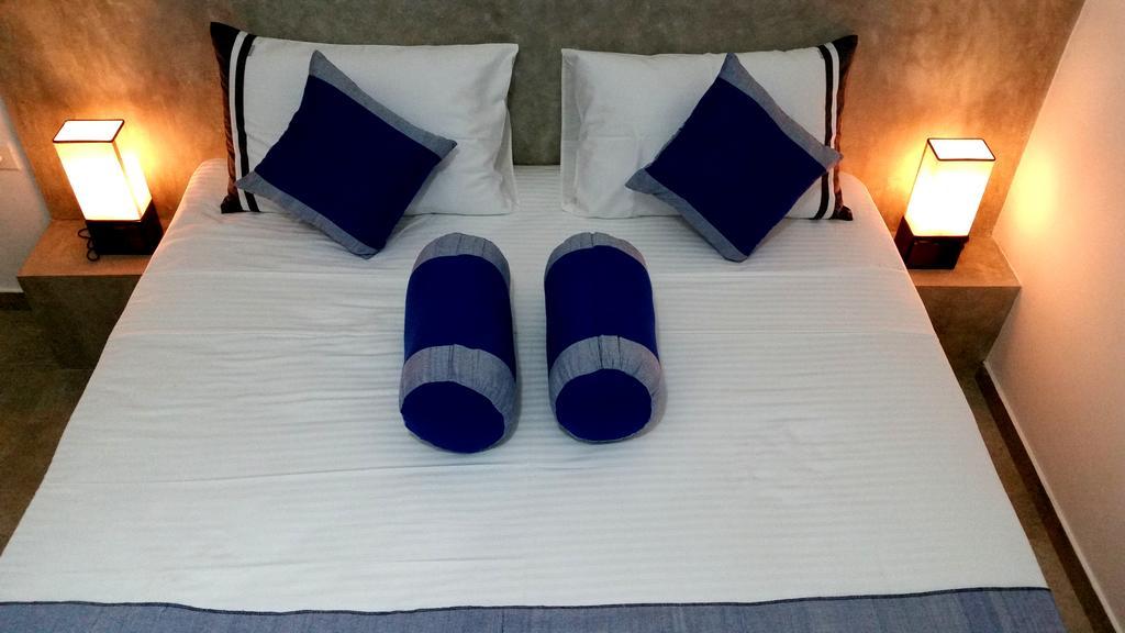 Diamond Lake Tourist Rest أنرادابورام المظهر الخارجي الصورة